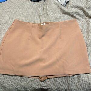 NWT A&F Tan Skort